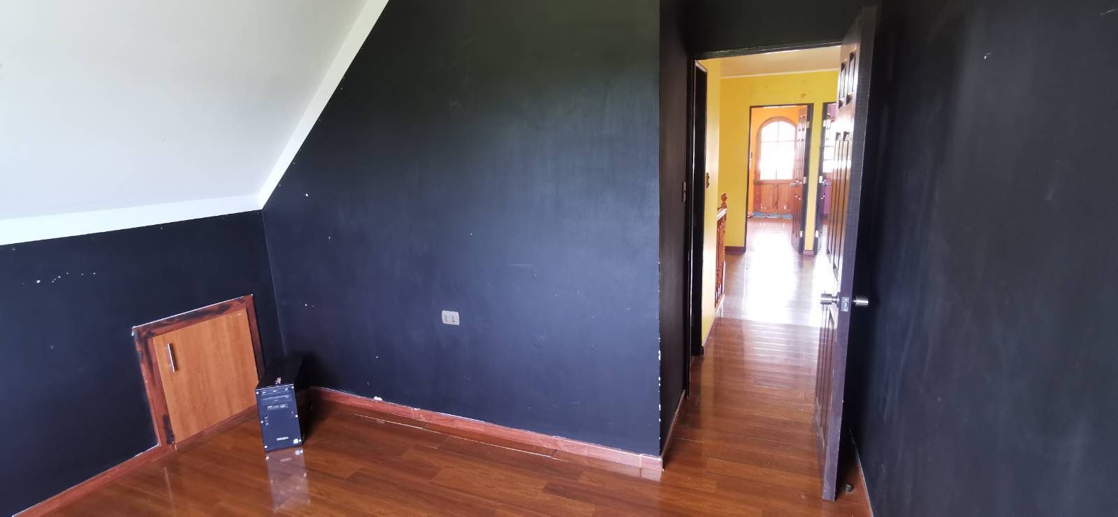 Casa en Los Ángeles - Barrio antiguo, consolidado y residencial foto 5