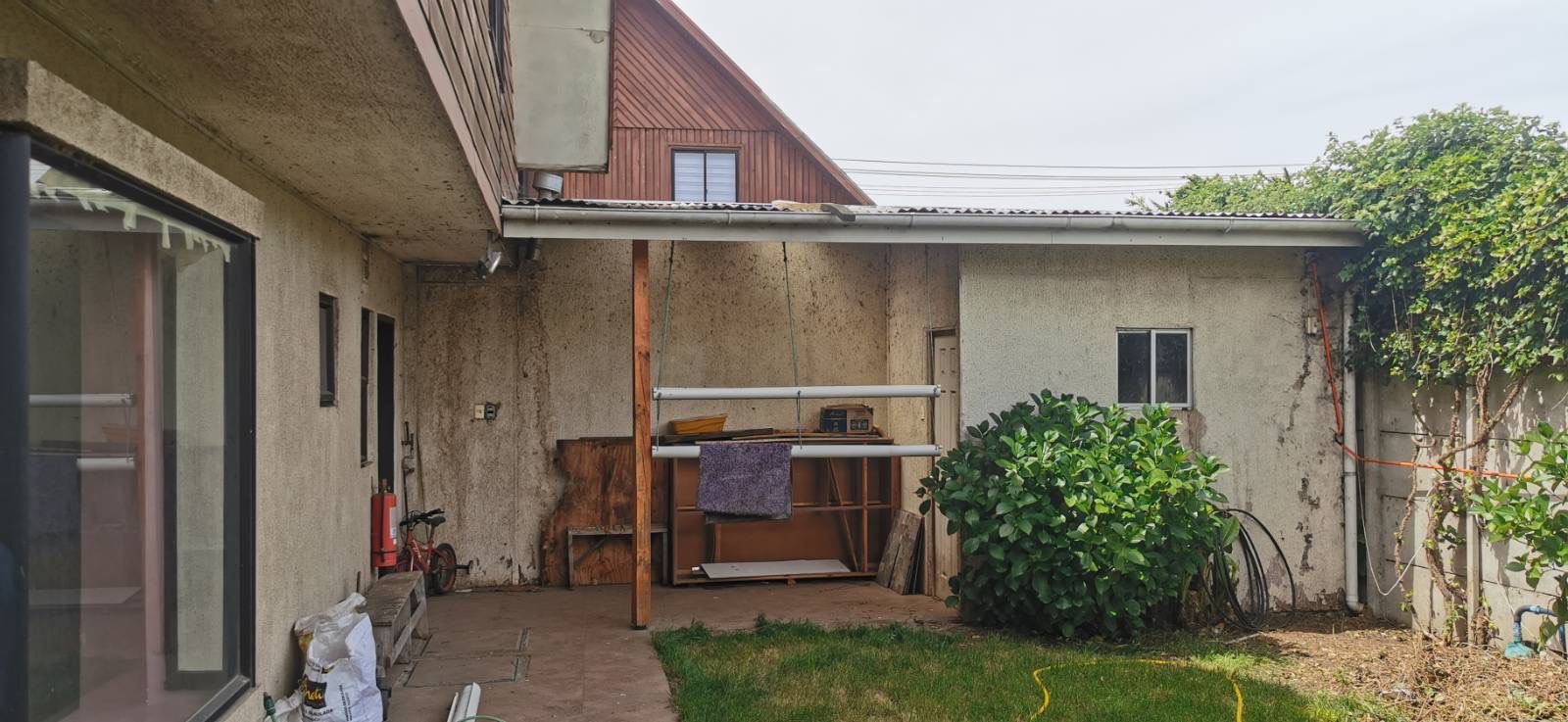 Casa en Los Ángeles - Barrio antiguo, consolidado y residencial foto 6